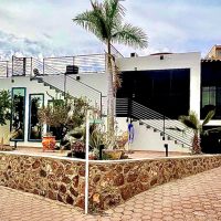 Thumbnail for the listing's main image